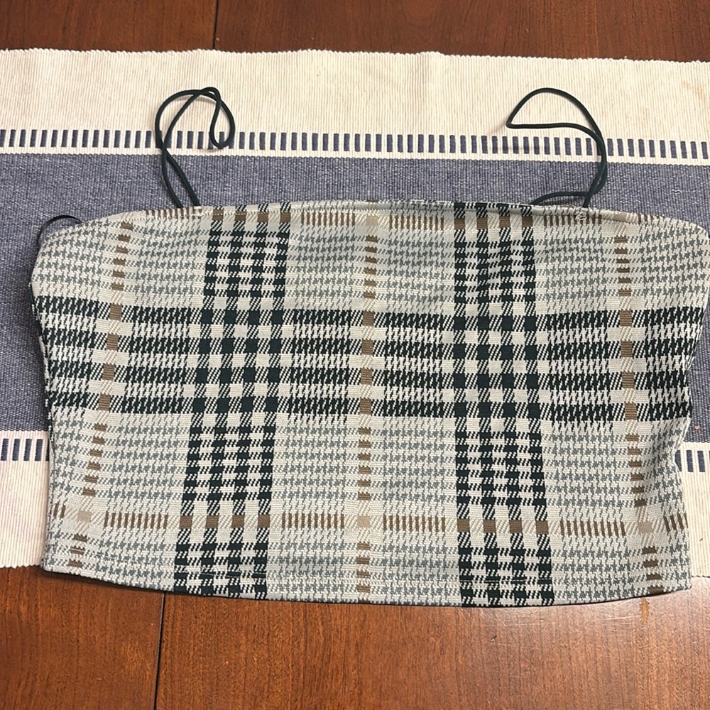 grey/black/brown crop top 
spaghetti straps
size L